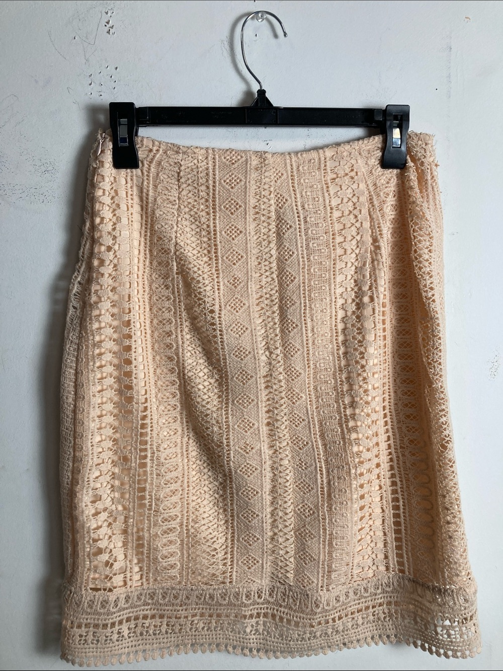Leith Cream Crochet Pencil Skirt - Picture 3 of 4